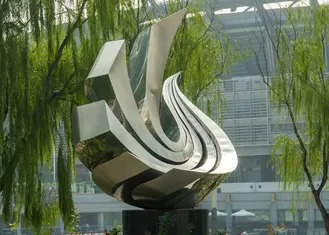 Large Polished Stainless Steel Sculpture , Outdoor Metal Sculpture For Garden