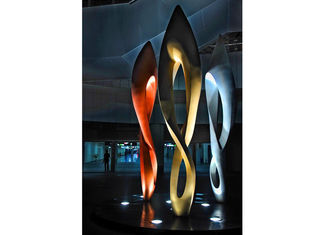 Painted Number Eight Stainless Steel Sculpture for Modern Outdoor Decoration