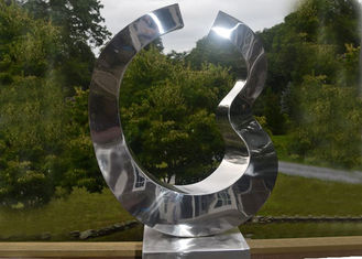 2mm Contemporary Metal Garden Sculptures Stainless Steel Mirror Polished Sculpture