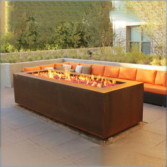 Multi function Corten Steel Fire Pit Rectangle Metal Garden Fire Pit Metal Sculpture