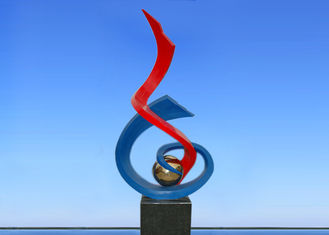 2.4m Burning Torch Painted Metal Sculpture For Plaza / Square Decoration