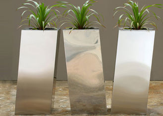 Modern Stainless Steel Cube Planter , Stainless Steel Indoor Planters