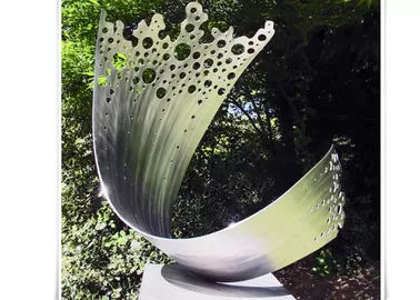 Art Waveform Sculptures Metal Garden Flowers Sculpture Customized Size