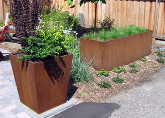 High Strength Rusted Steel Planters , Rectangular Metal Planter Forging Technique