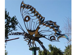 How To Incorporate Sculpture Into Your Garden