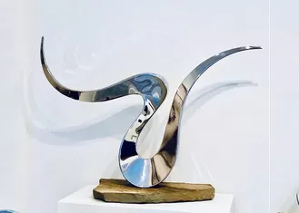 OEM Beautiful Polished Stainless Steel Sculpture For Interior Decoration